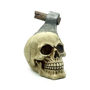 Caveira com machado