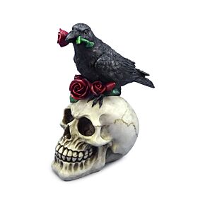 Caveira com corvo e rosas vermelhas