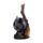 Gato preto bruxo com cabo de vassoura