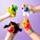 Brinquedo de pelúcia espremível Queasy Squeezies enjoado e assustador